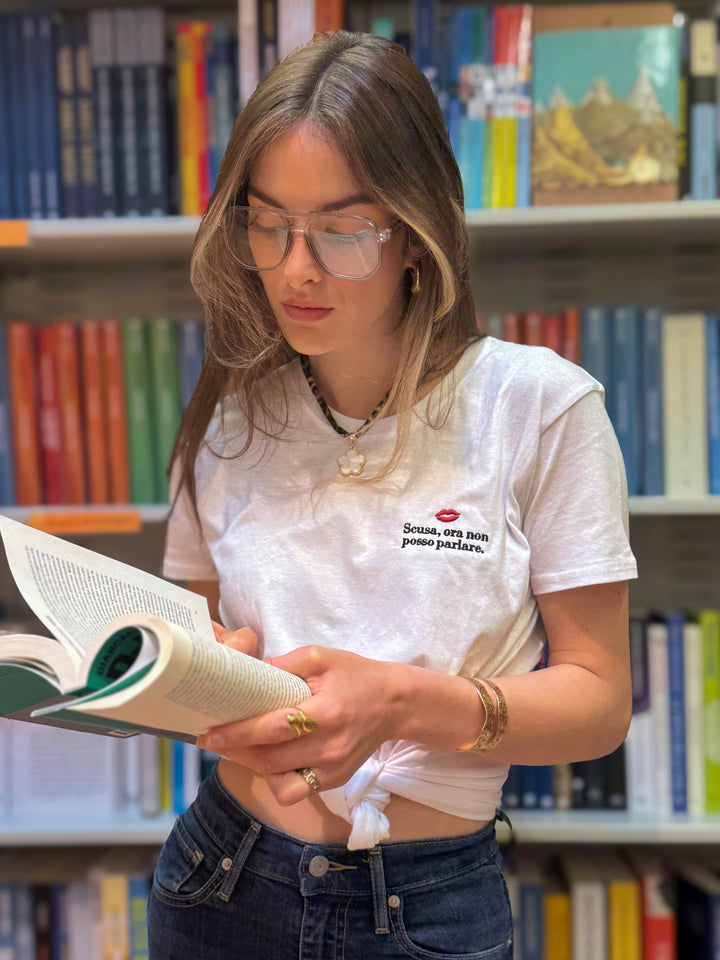 SCUSA, ORA NON POSSO PARLARE